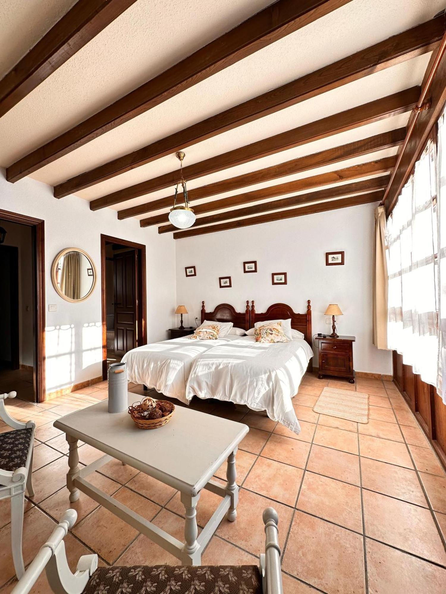 La Nozal De La Pena Guest House Villaviciosa  Phòng bức ảnh