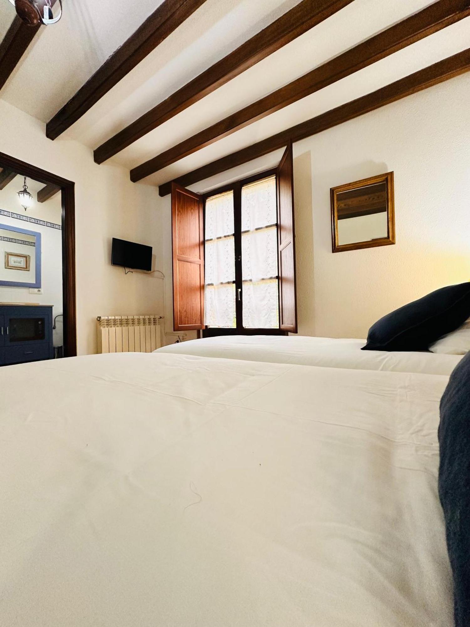 La Nozal De La Pena Guest House Villaviciosa  Ngoại thất bức ảnh
